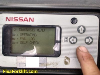 Nissan forklift- Select fail log.